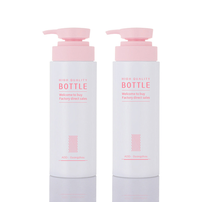 Garrafa de loção cosmética de 500 ml Plásticos PET Geleia branca fosca Marca própria personalizada