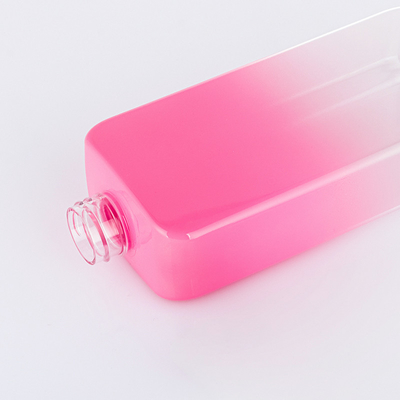 garrafa cosmética clara vazia da loção 500ml com preto mal ventilado do rosa do inclinação da bomba