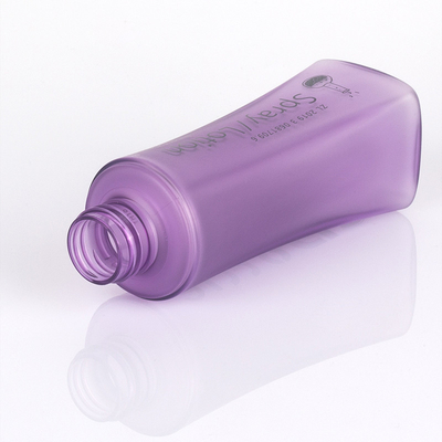 O empacotamento cosmético do ANIMAL DE ESTIMAÇÃO roxo da forma engarrafa frascos do creme do pulverizador 100g