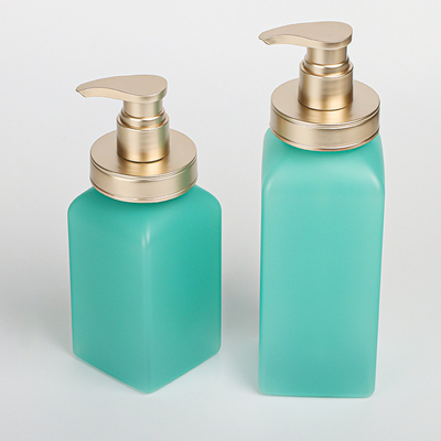 Garrafa de empacotamento do champô do salão de beleza mal ventilado luxuoso do sabão da lavagem de 500ml 750ml Matte Light Green Square Body com bomba do ouro