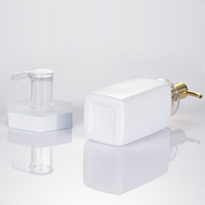 Garrafa plástica de empacotamento vazia do champô do cosmético luxuoso mal ventilado biodegradável do quadrado de 300ml 400ml 500ml