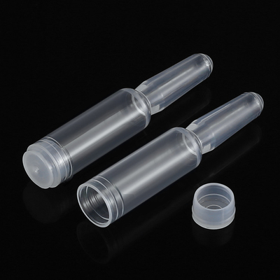 O conta-gotas de olho plástico pequeno cosmético engarrafa 2ml o diâmetro da capacidade 13mm